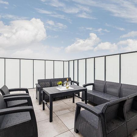 דירות גדנסק Ina Rent - Przystan Letnica מראה חיצוני תמונה