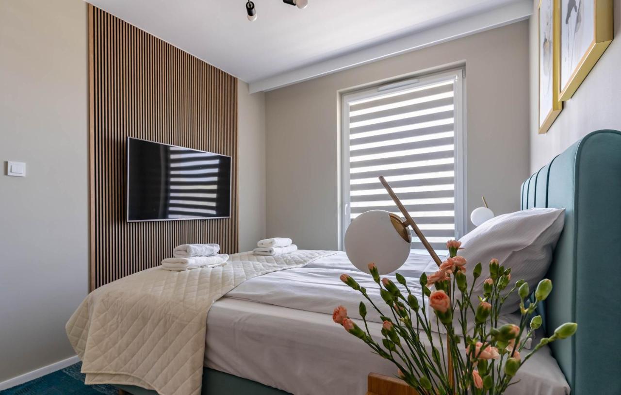 דירות גדנסק Ina Rent - Przystan Letnica מראה חיצוני תמונה