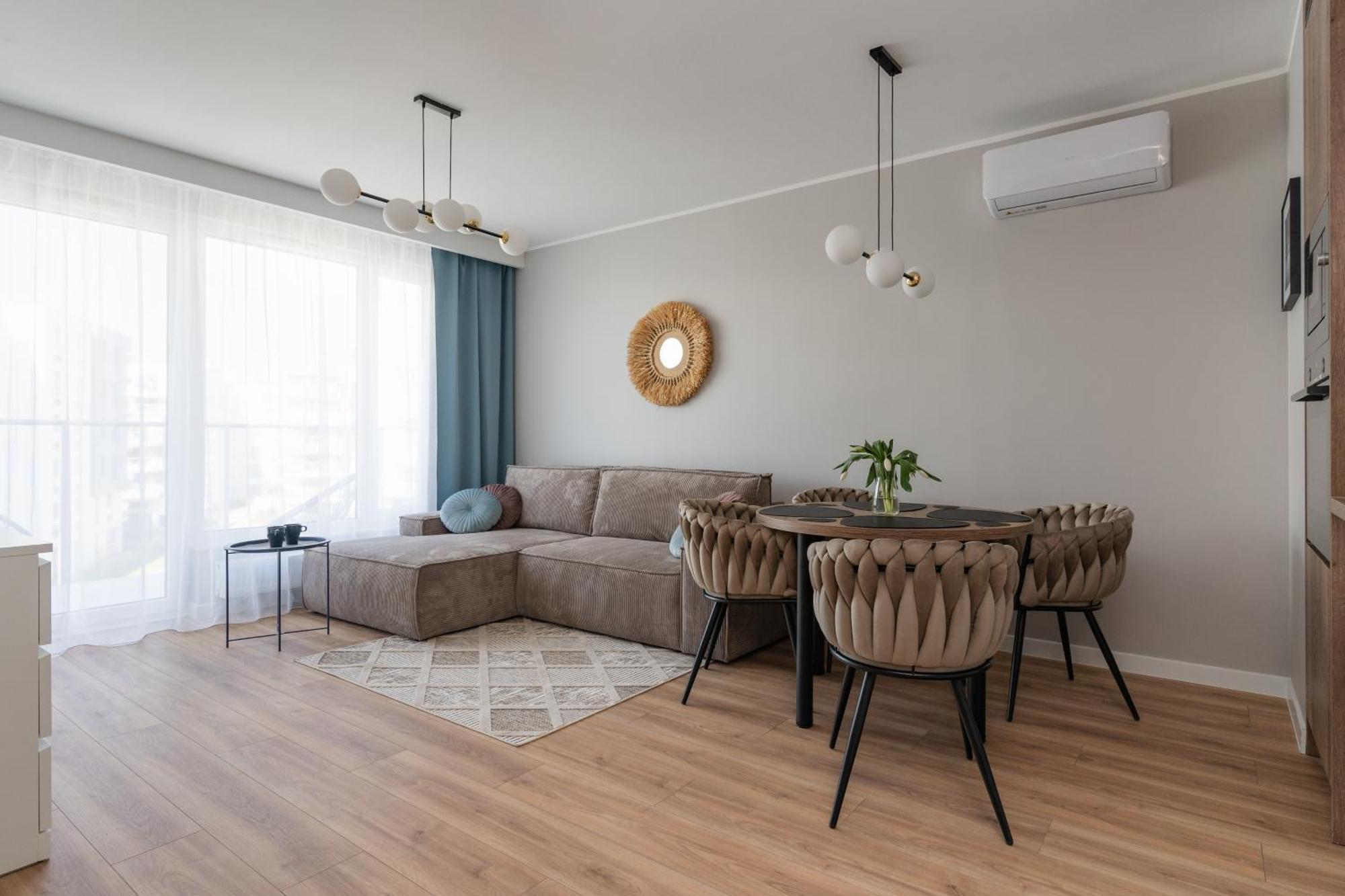 דירות גדנסק Ina Rent - Przystan Letnica מראה חיצוני תמונה